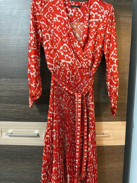 Rochie Carolina Herrera