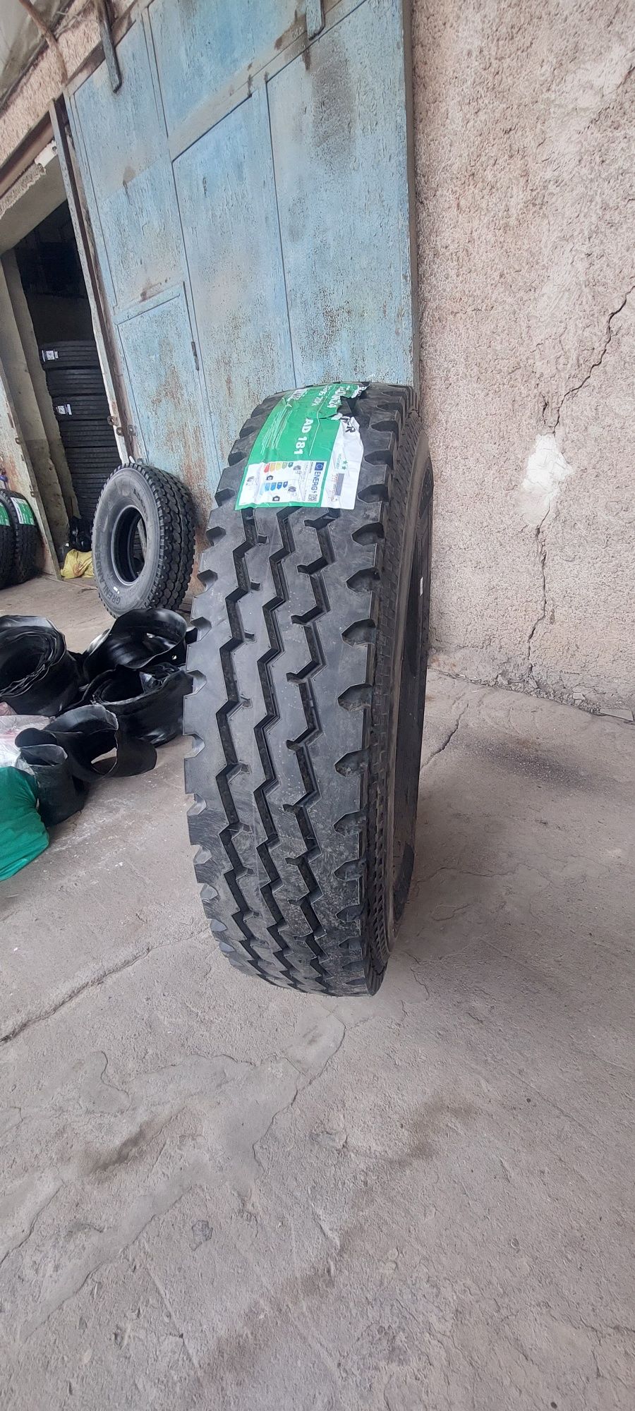 Автошына GRENLANDER 12.00R24