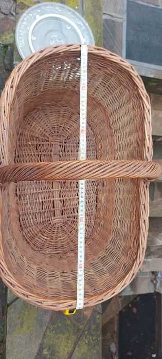 Стара ръчно плетена кошшница