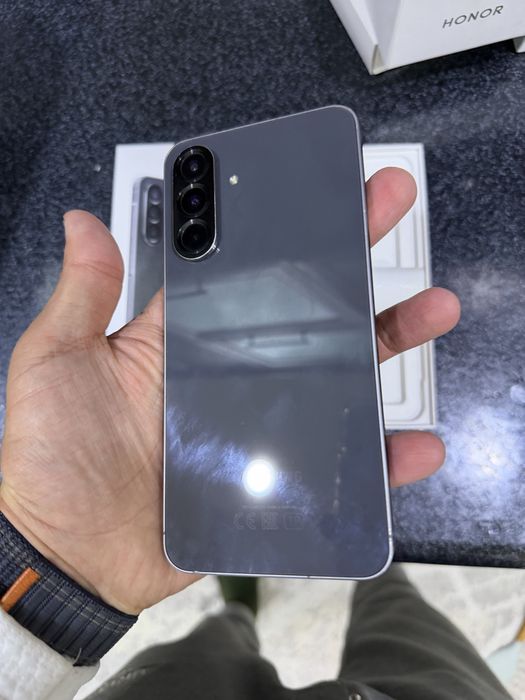 samsung a56 8.128g holati yahwi koropka bor oqip tel qlila