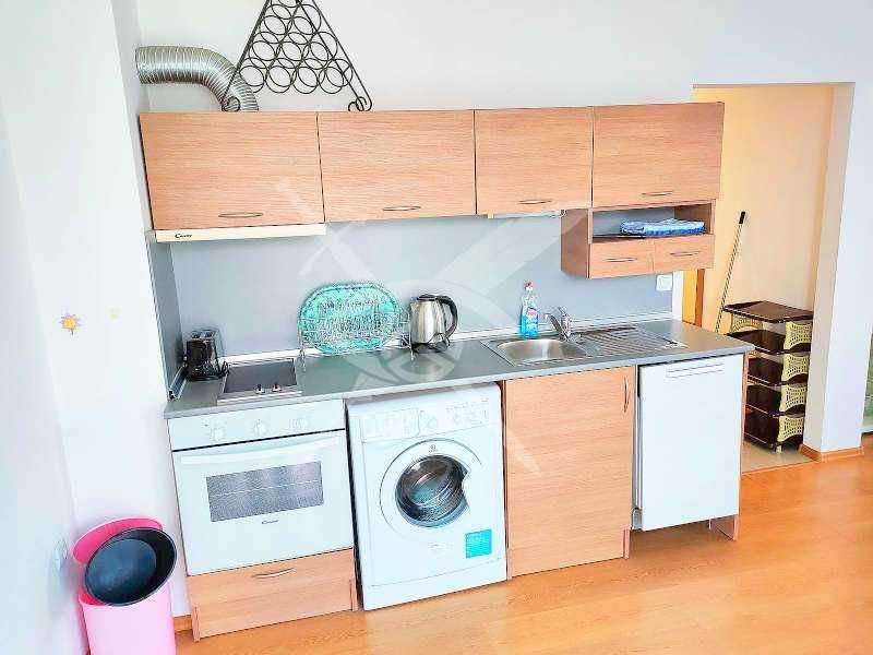 Тристаен апартамент в Слънчев Бряг 56162
