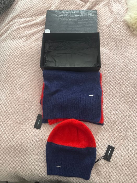 Шапка и Шал Diesel Вълна