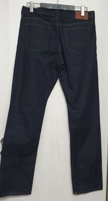 Blugi Tommy Hilfiger mas 34/34