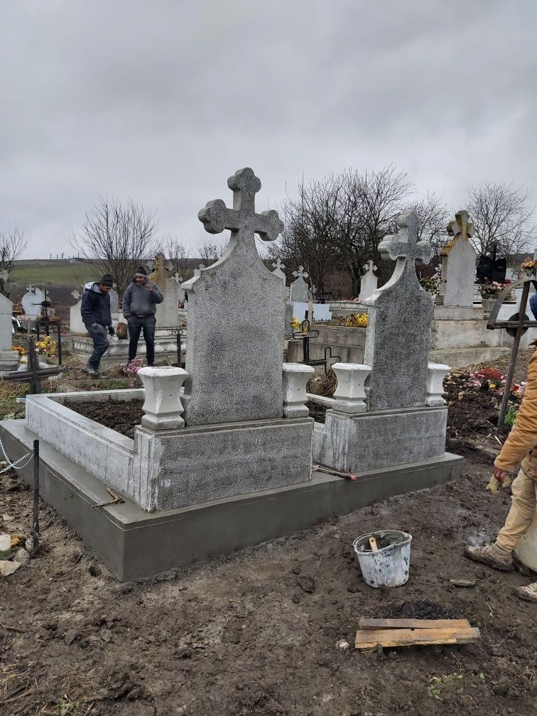 Construcții funerare