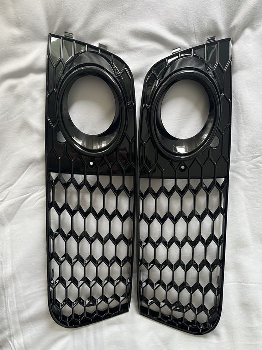 Grile proiectoare fagure audi a4 b8