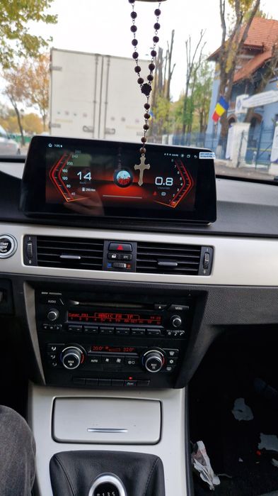 Navigatie Android Carplay BMW e90 seria 3 Waze YouTube GPS