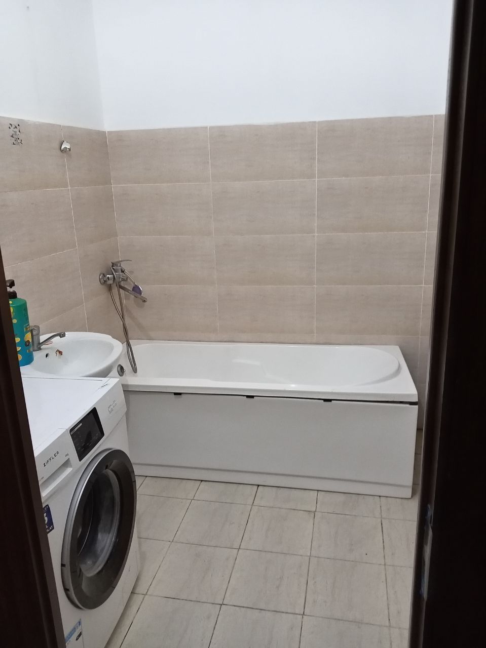 7 mik 2 xonalik 4 etajli uy ijaraga beriladi, oilaga