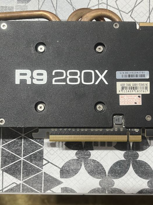 Видеокарта от amd radeon r9 280x