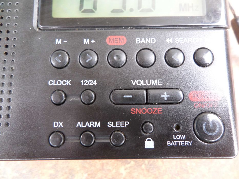 Radio multibanda portabil 8 lungimi unda, casa ,peste,gradina