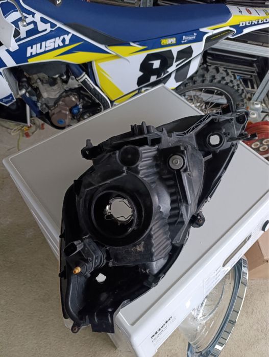 Десен фар за Honda Jazz оригинален