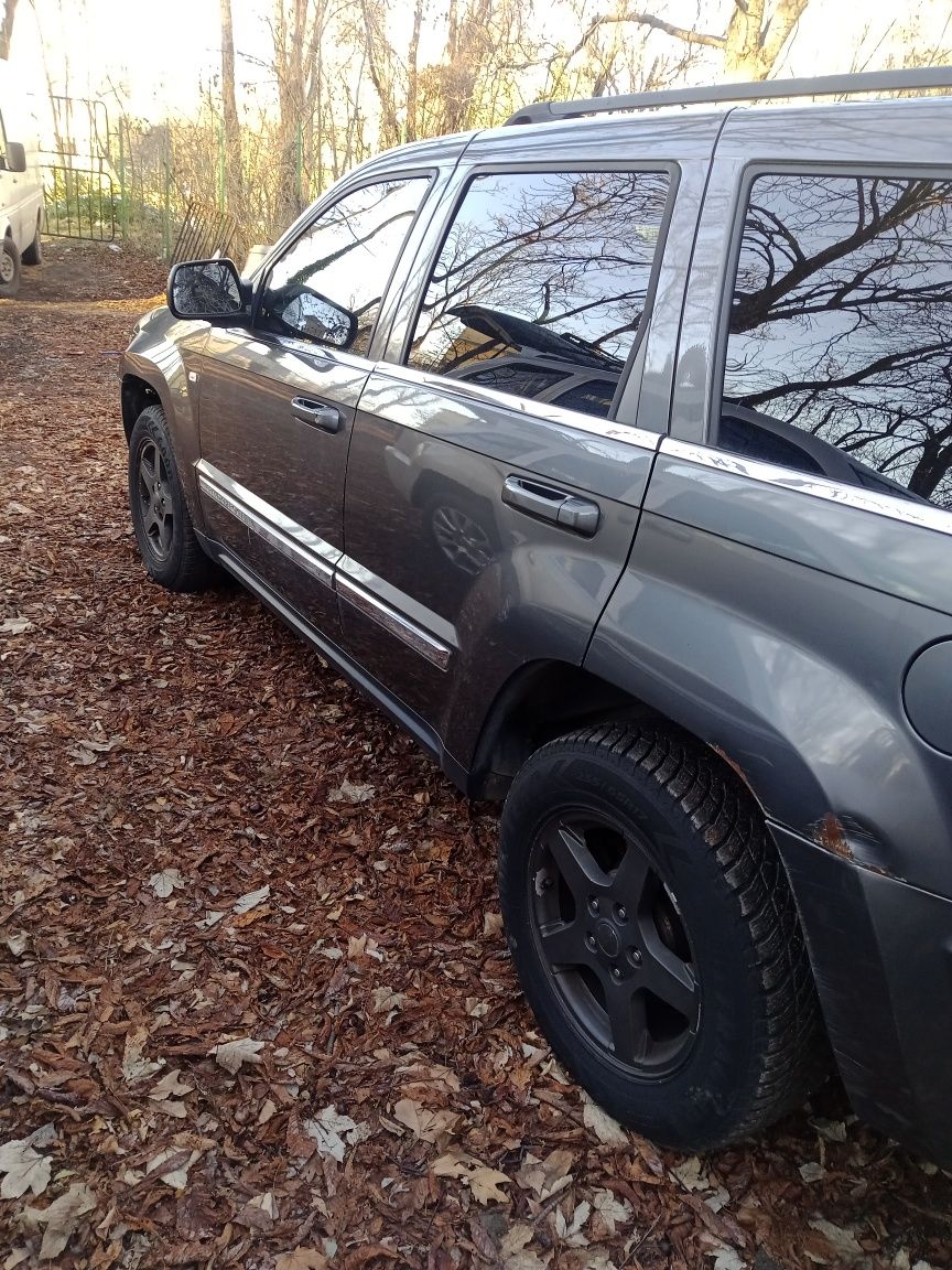 Jeep grand cherokee на части