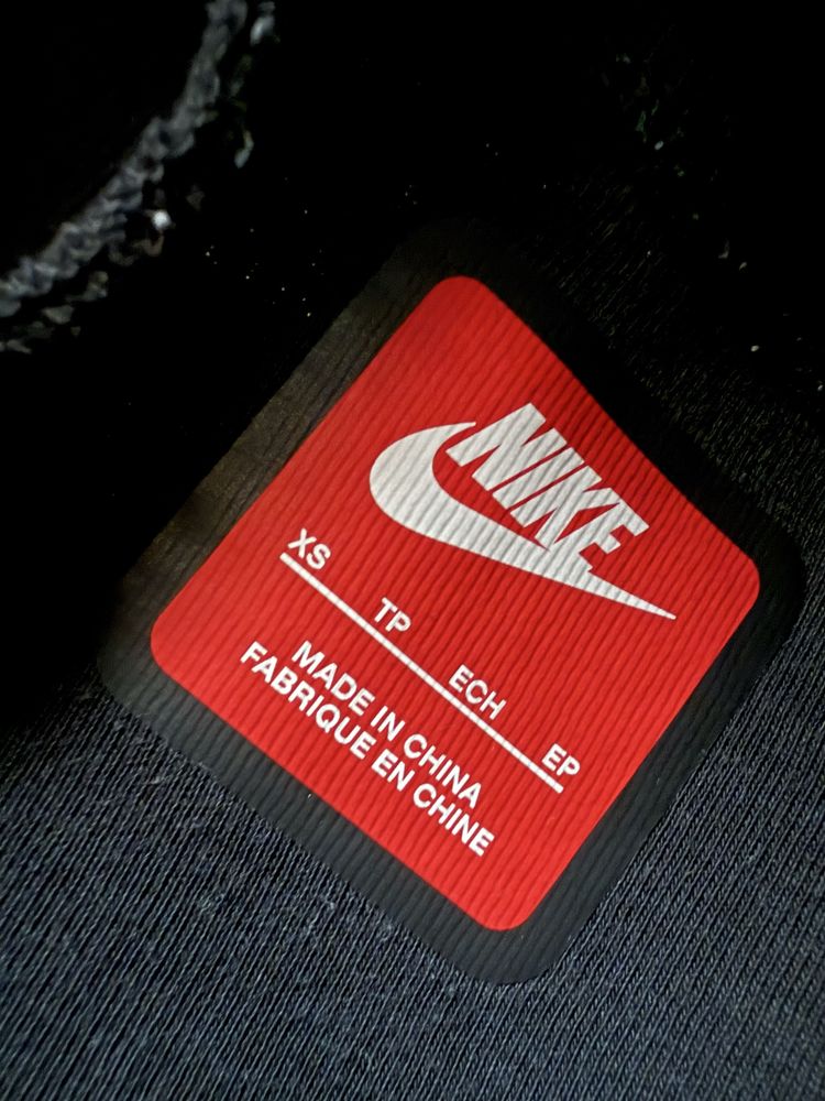 Панталон Nike Tech Fleece