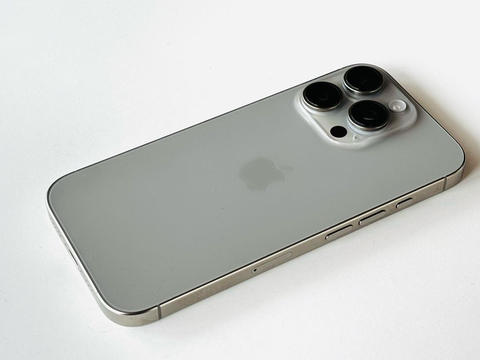 Iphone 16 Pro 128GB Natural Titanium Гаранция 6 месеца