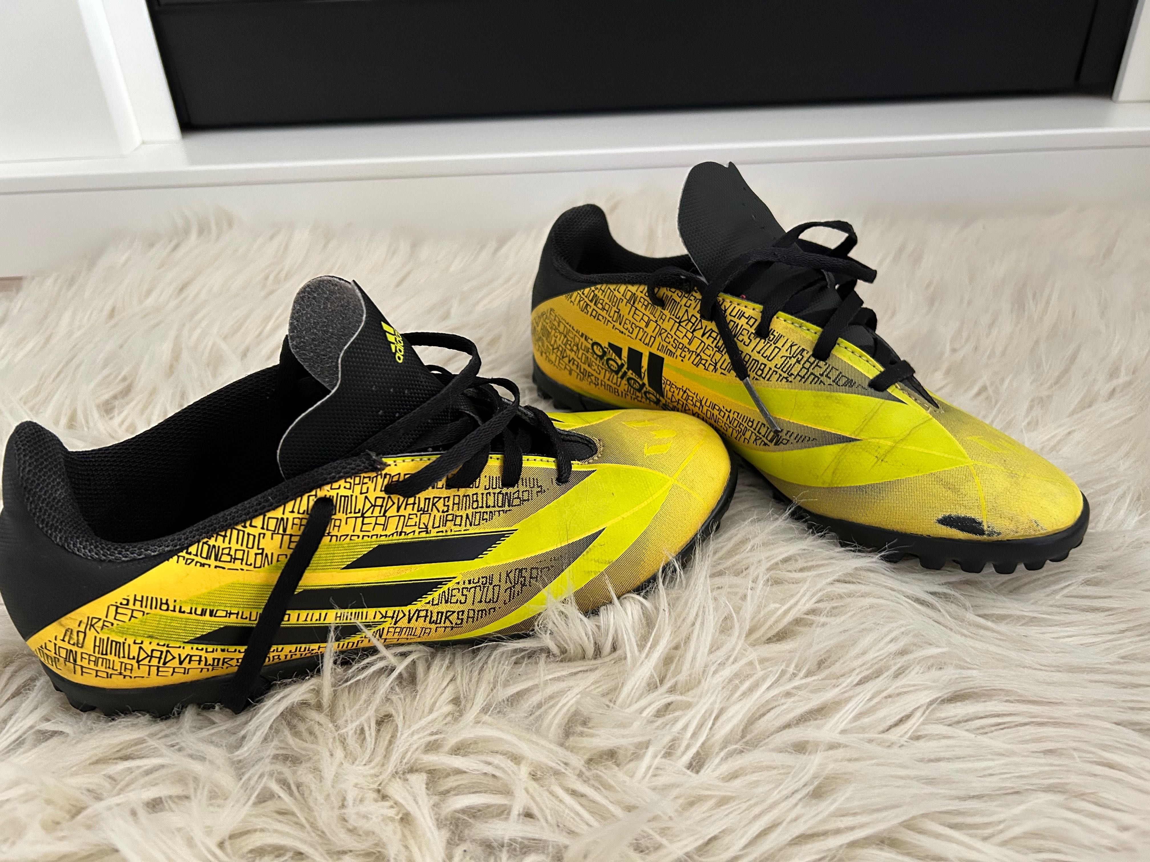 Pantofi sport fotbal Adidas copii 39