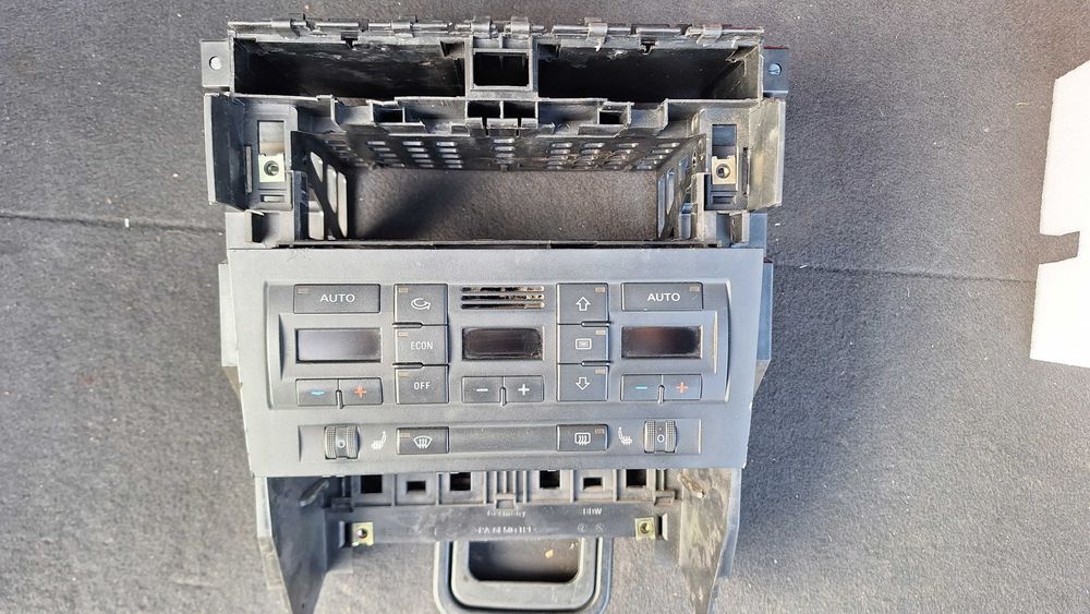 Единичен дин с управление за климатроник за audi a4 b7