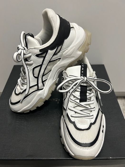 Дамски маратонки John Richmond