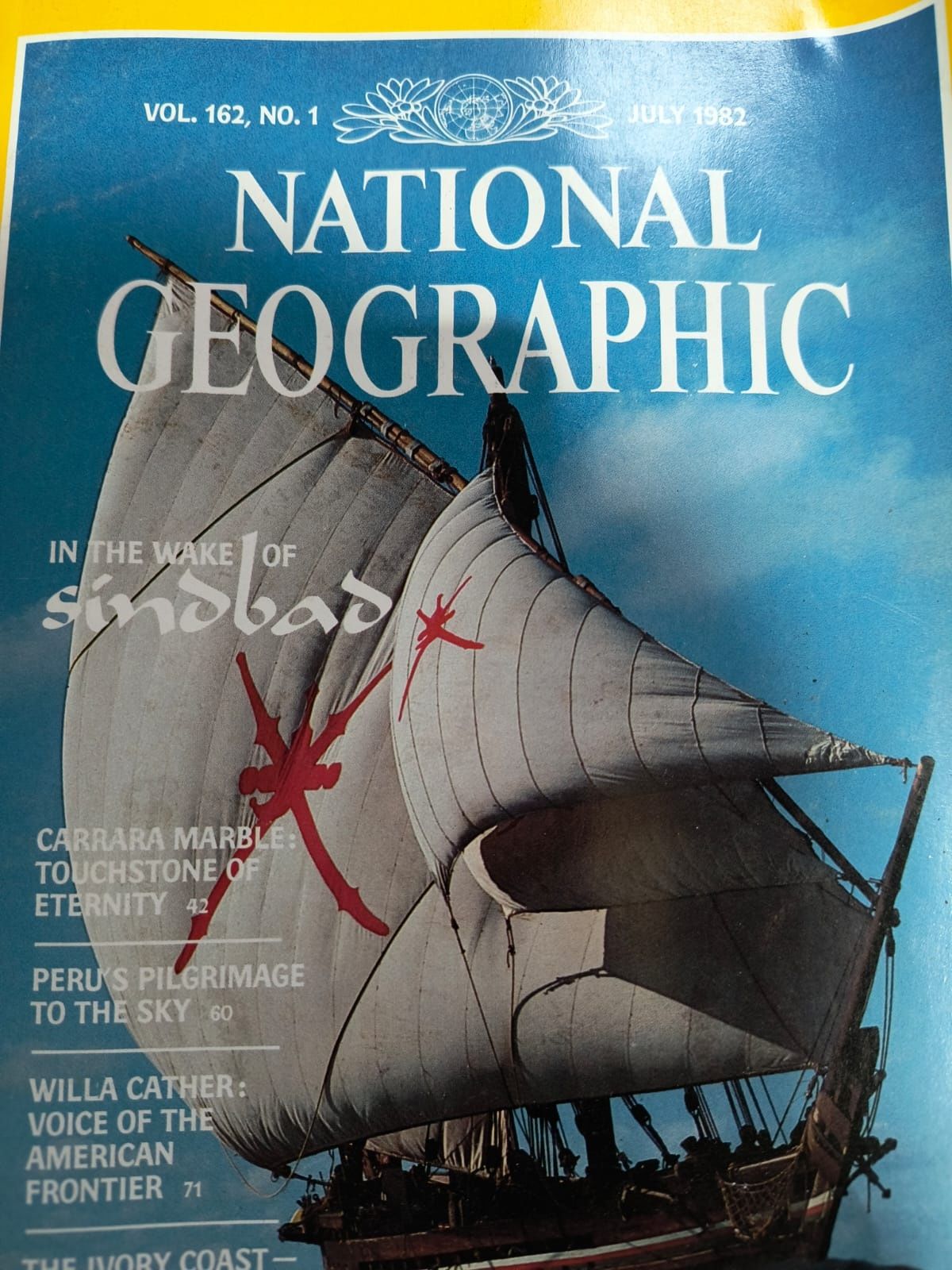 Vând reviste National Geografic din 1982