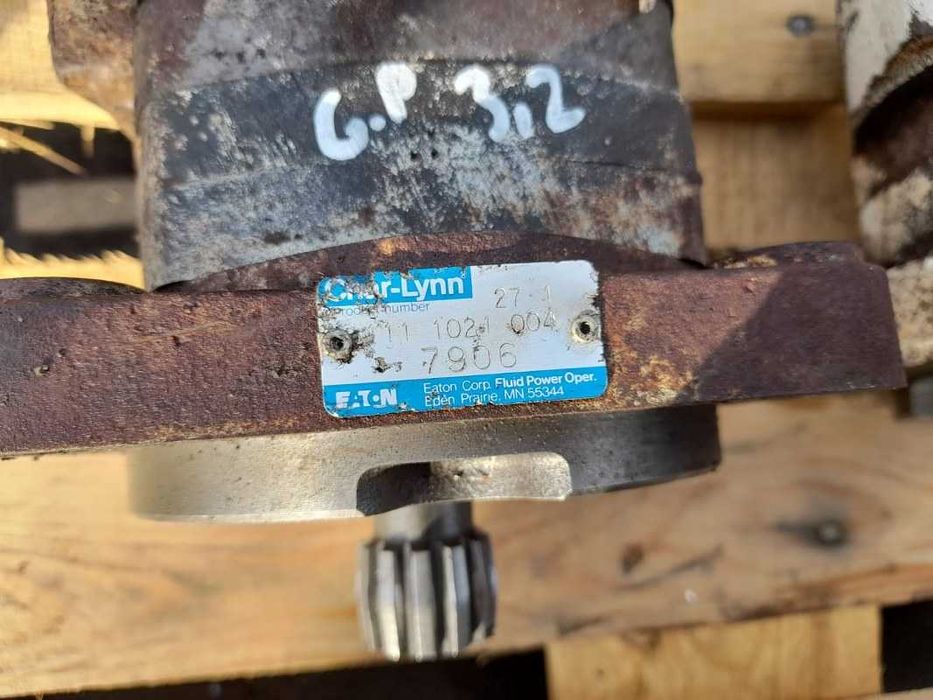 Hidromotor mars Bobcat 741 , EATON 7906