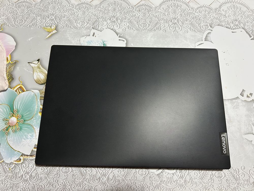 Lenovo ideapad s145