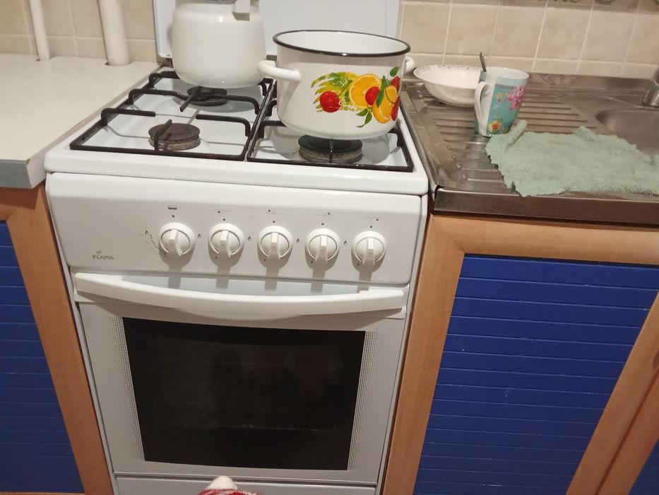 Продается газ плита