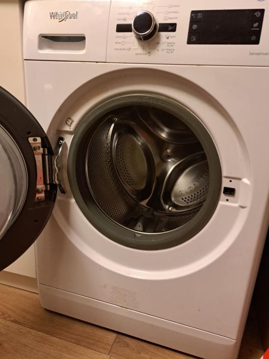 Пералня Whirlpool
