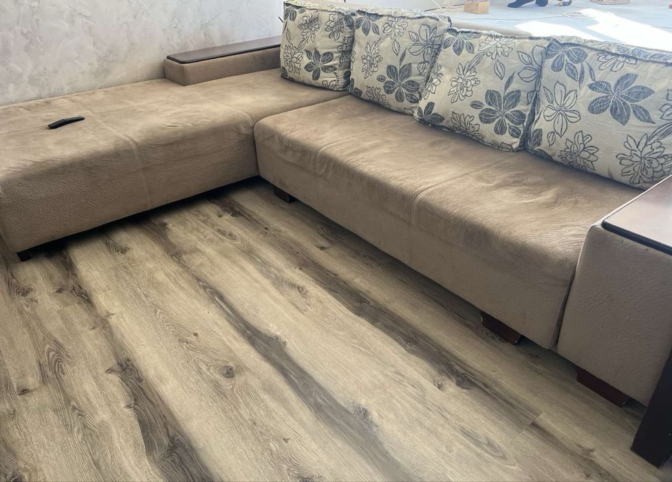 Холна гарнитура и масичка