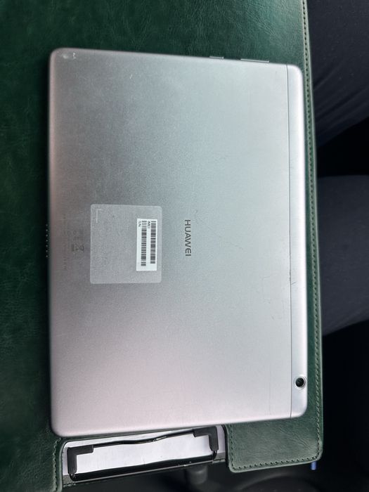 Schimb cu laptop Tableta Huawei in stare buna