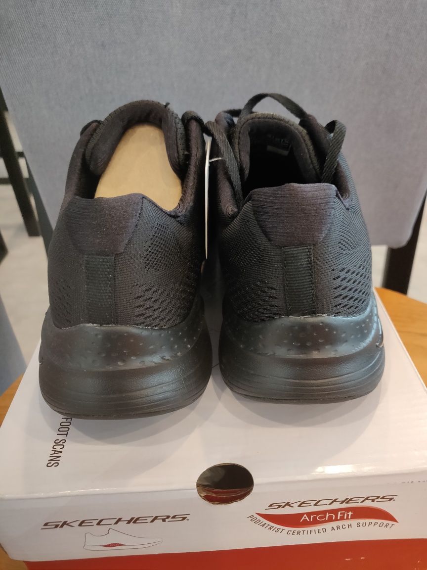 Skechers ArchFit номер 40,41,42  код 36A