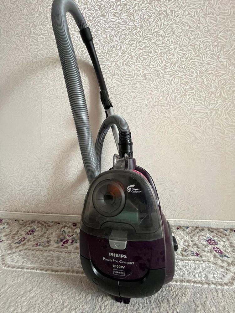 Пылесос Philips фиолетовый