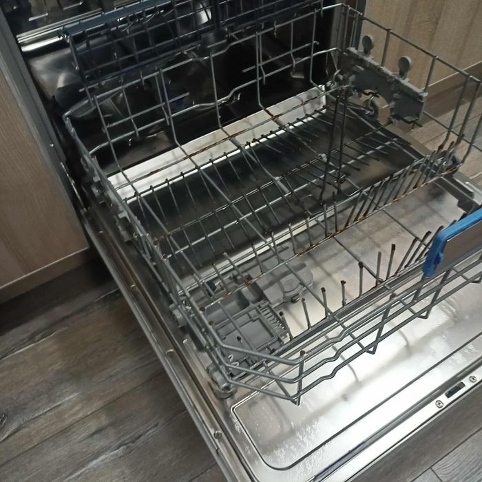 Съдомиялна машина за вграждане Beko