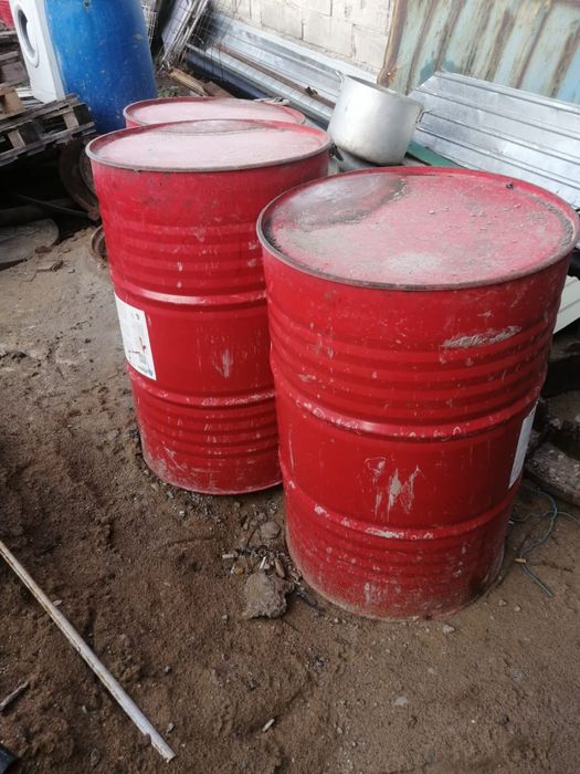 Продам бочки 1500тнг