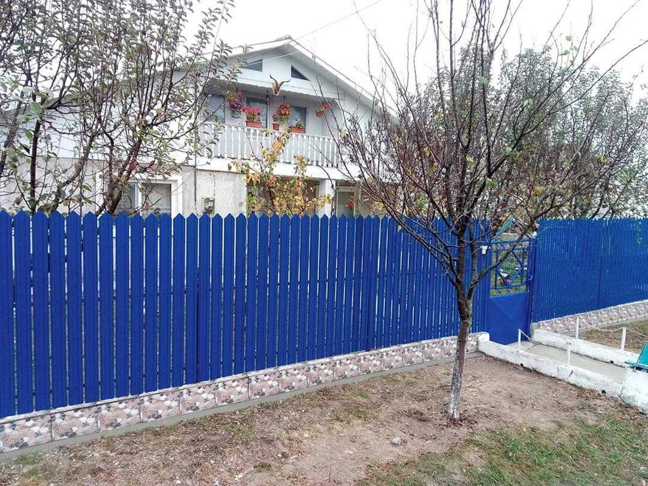 Garduri de diferite modele (sipca metalica, jaluzele, tabla BCA plasa)