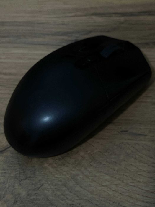 Мышь беспроводная Logitech G305 Lightspeed. Игровая. Для правой руки.