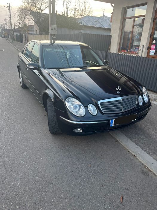 Mercedes benz E220