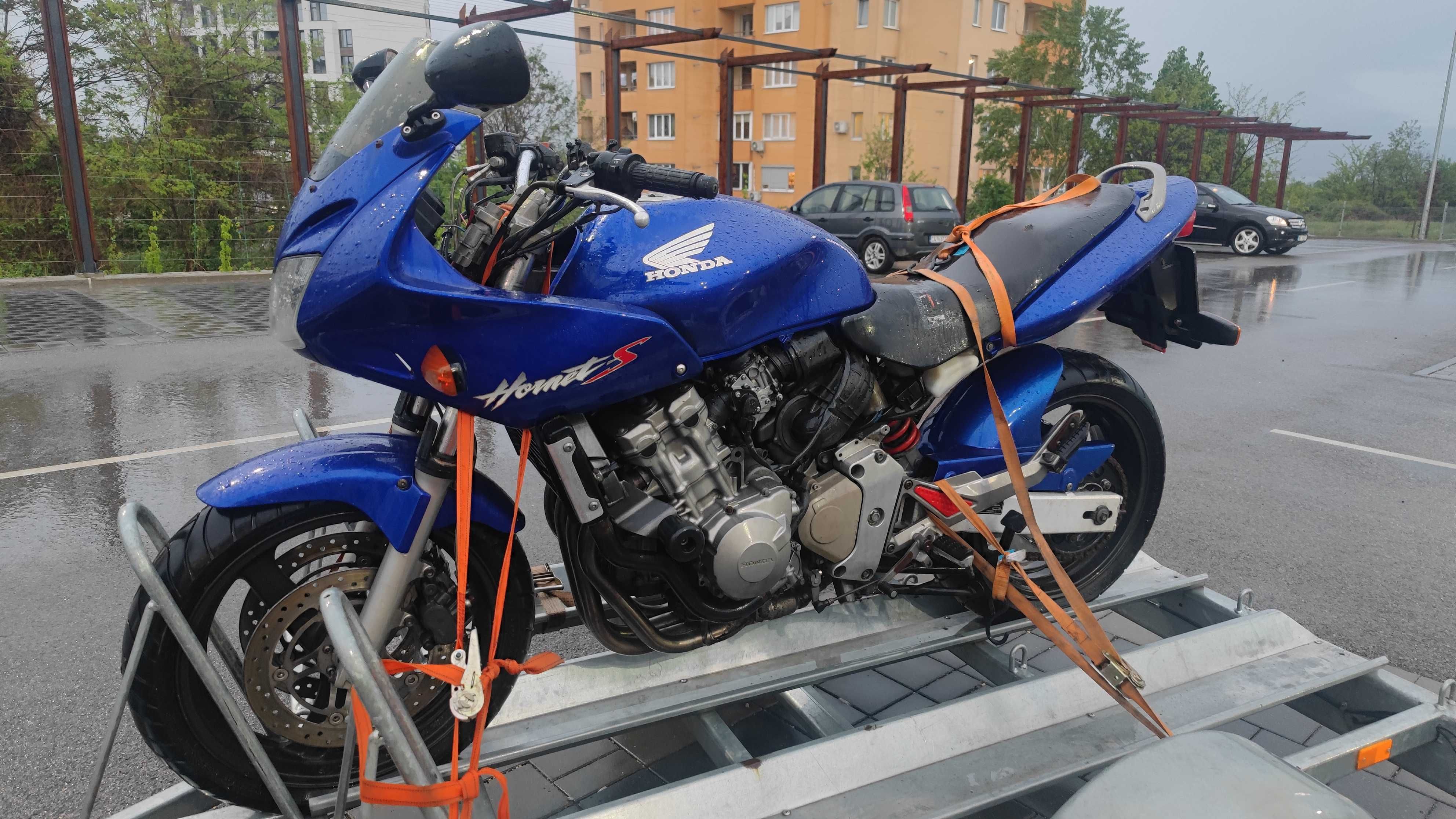 Мотор Honda Hornet 600 S на части