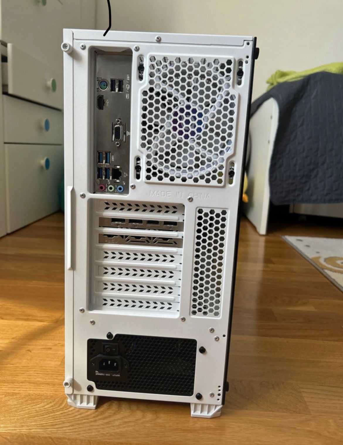 PC Gaming, Zmeu.