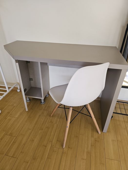 Mobila minimalista sufragerie / dormitor / camera tineret