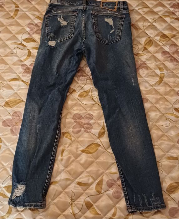 Дамски дънки различни модели