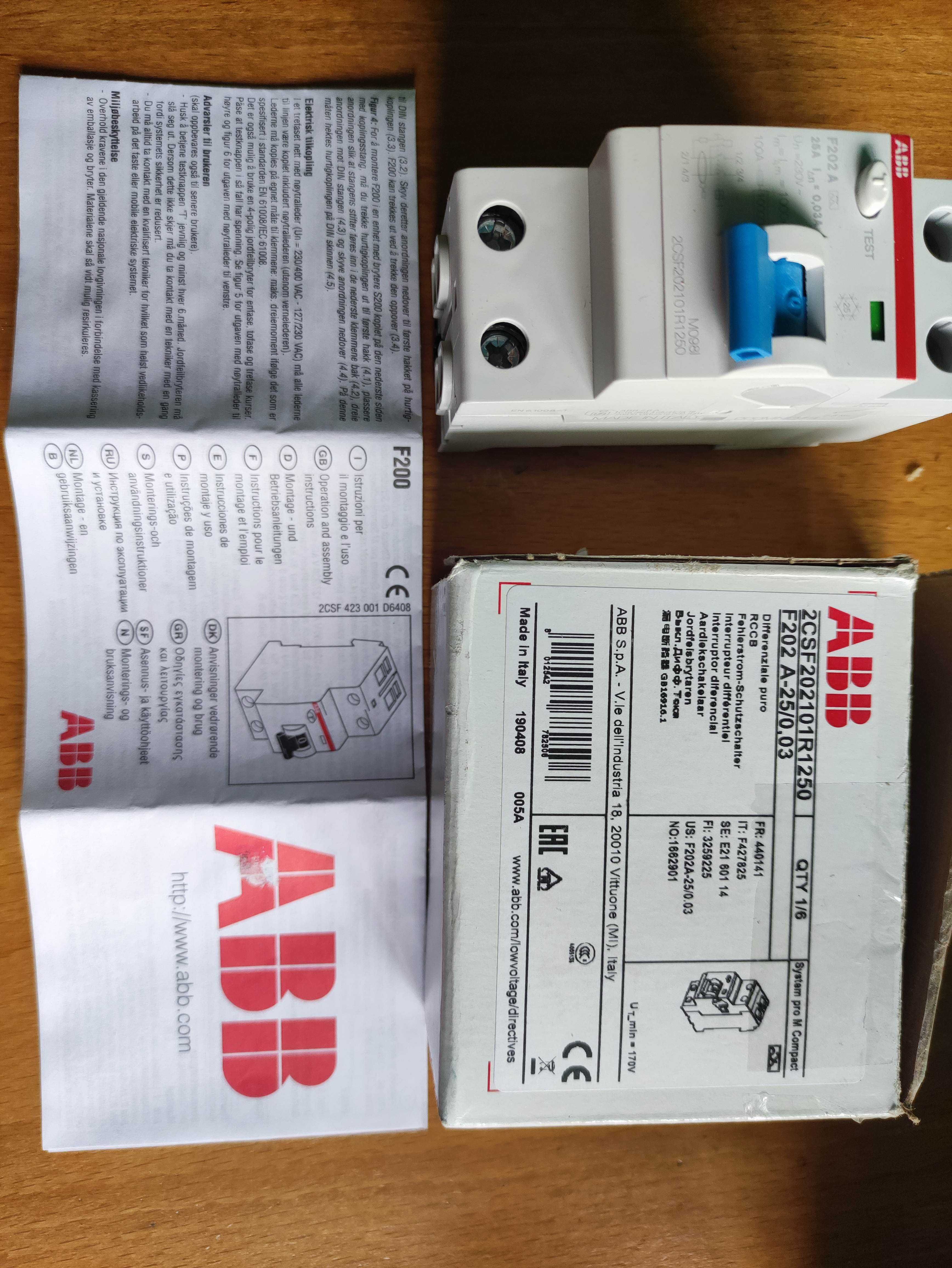Дефектнотокова защита ABB 2P тип AC 25 A, 30 mA, 10 kA, F202 A-25/0.03