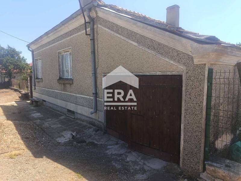 Продава се Къща в с. Изворник, Област Варна - 80 кв.м за 325 €/кв.м - Снимка #1