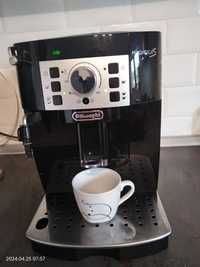 Delonghi aparat de cafea
