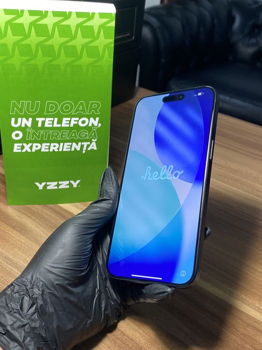 iPhone 15 Pro Max / 256 GB / Sănătate baterie 95% / Ca nou