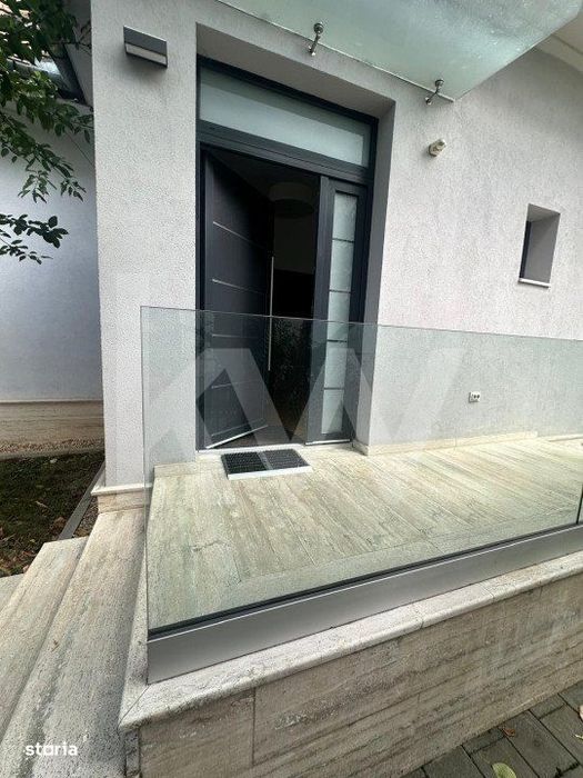 Apartament 140 mp de inchiriat