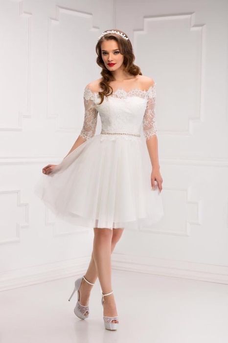Rochie mireasa scurta marimea 36 Aryanna Karen