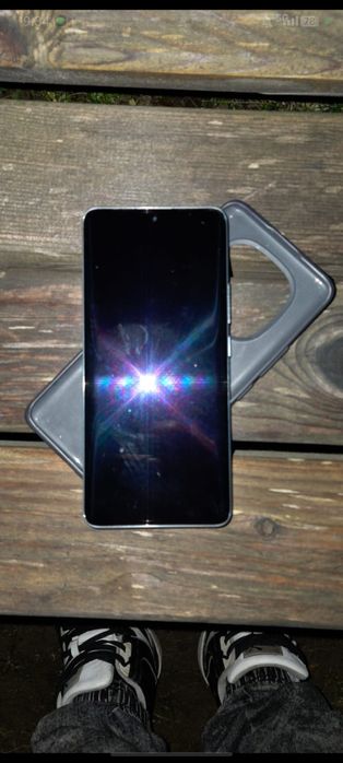 Vând Xiaomi redmi note 14 pro+5g