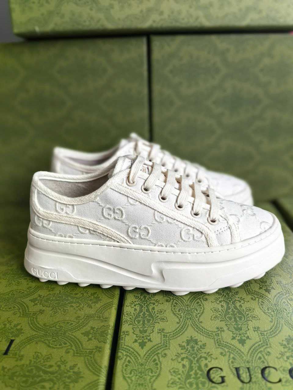 Дамски маратонки Gucci white бял цвят