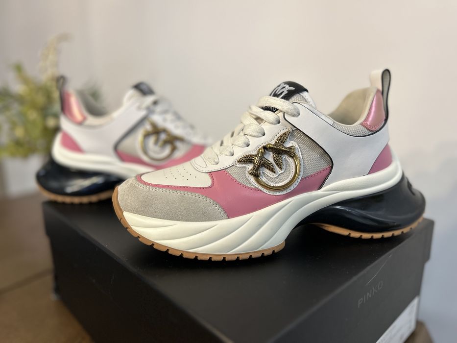 Сникърси Pinko Ariel