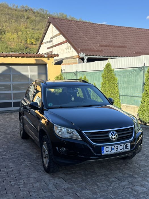 Vând VW Tiguan.