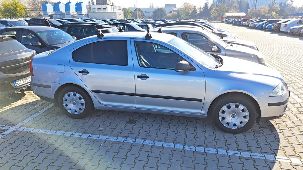 Vând Skoda Octavia 2 ,2011, 1.6mpi,139400km,5350 euro negociabil