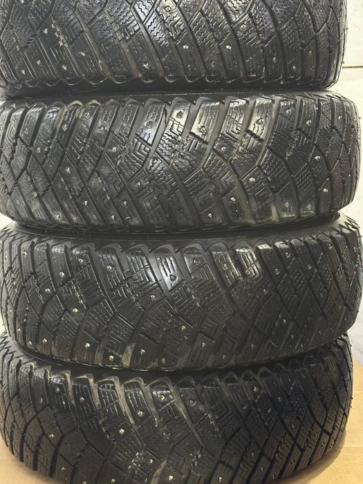 Продам резину зима в хорошем состоянии